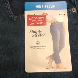 Signature by Levi Strauss